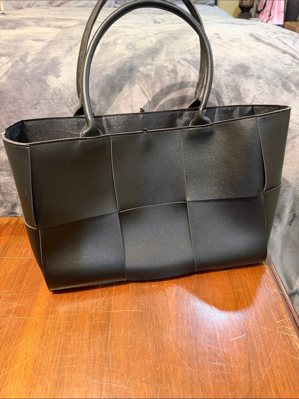 String cut at top of bag. Classic Black Woven Tote Shoulder Bag - Unbranded